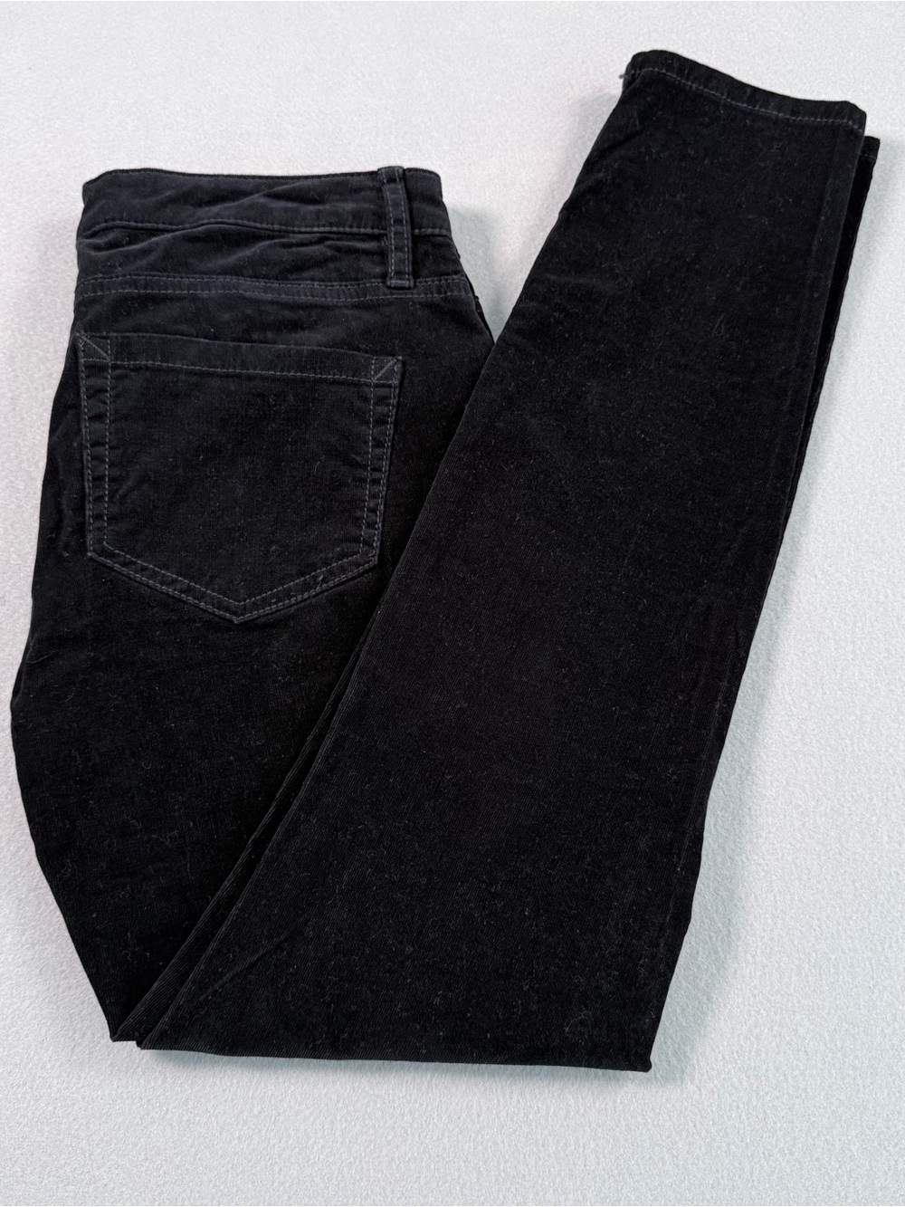 BCBGeneration Pants Women's Size 4 Black Corduroy Skinny
